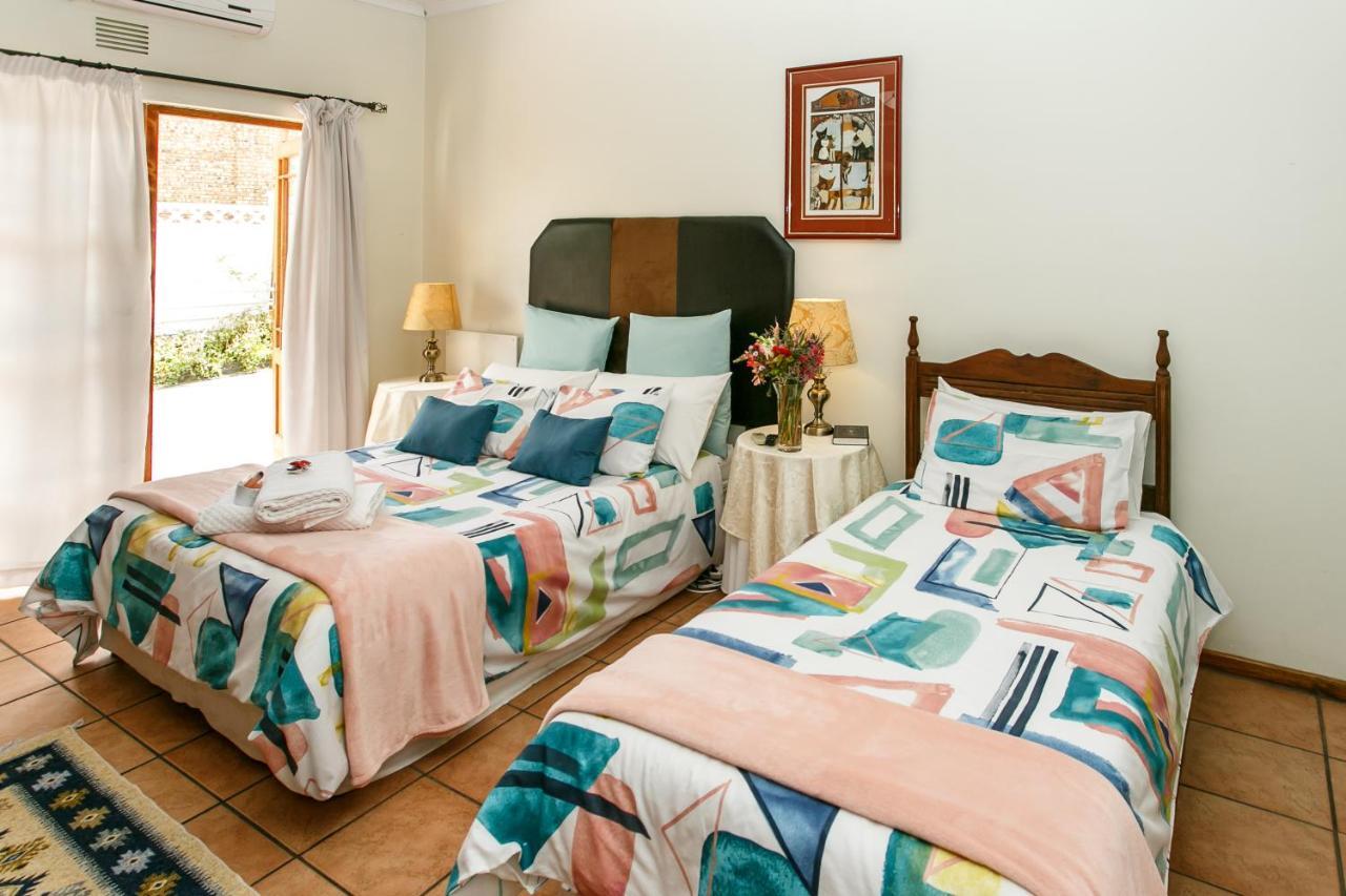 Langenhoven B&B Oudtshoorn Extérieur photo
