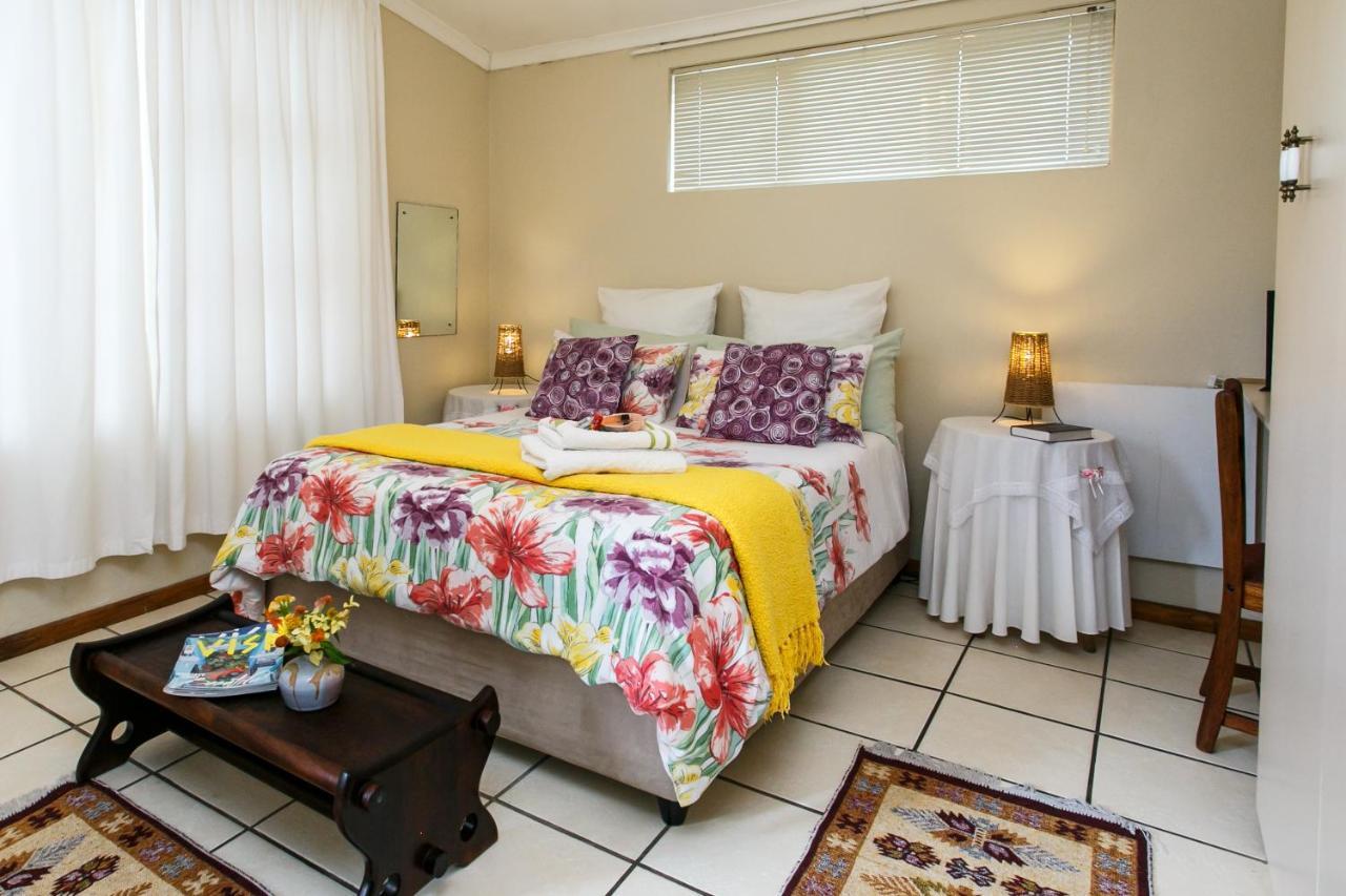 Langenhoven B&B Oudtshoorn Extérieur photo