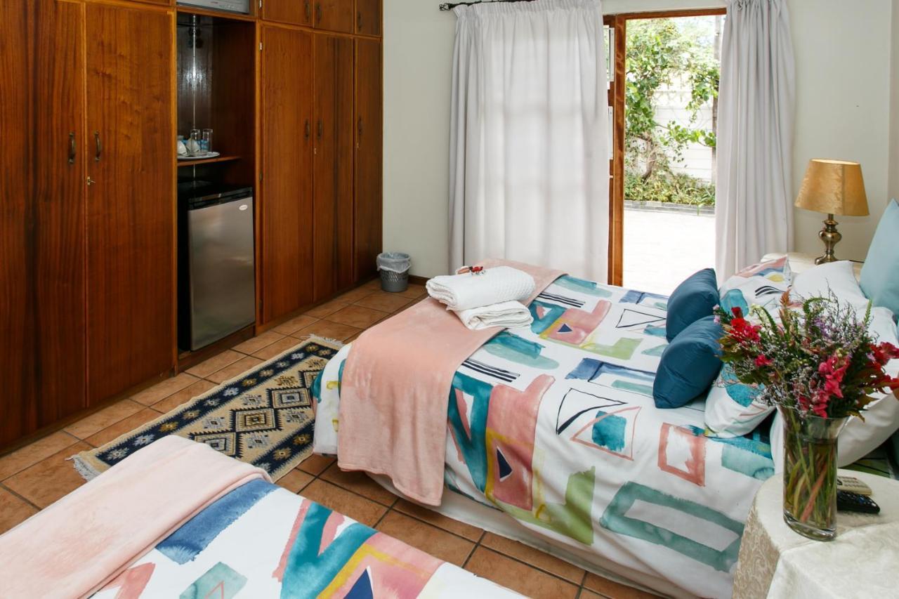 Langenhoven B&B Oudtshoorn Extérieur photo